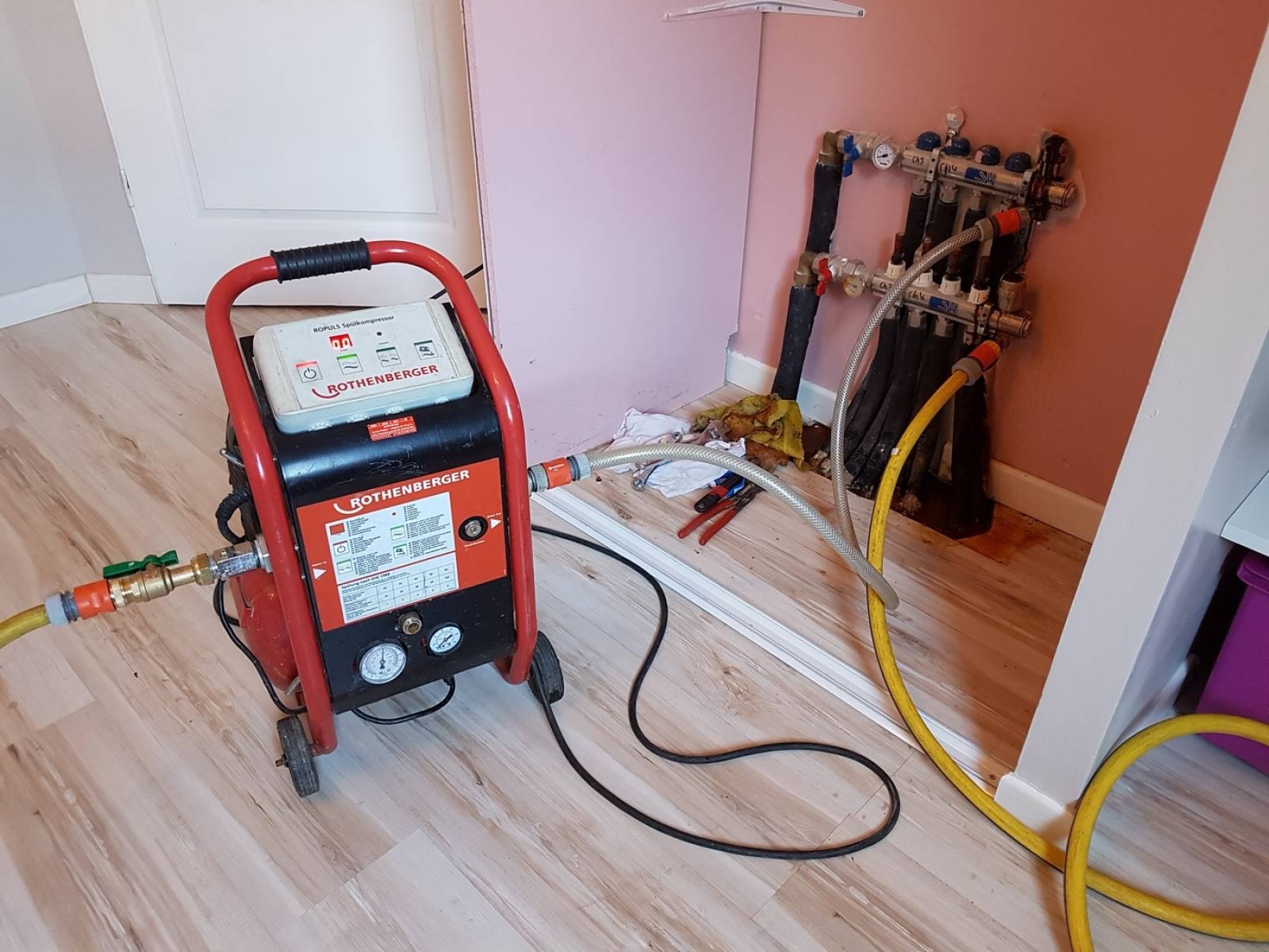 Darıca Piri Reis Vaillant Hermetik Şofben Kombi Bakımı